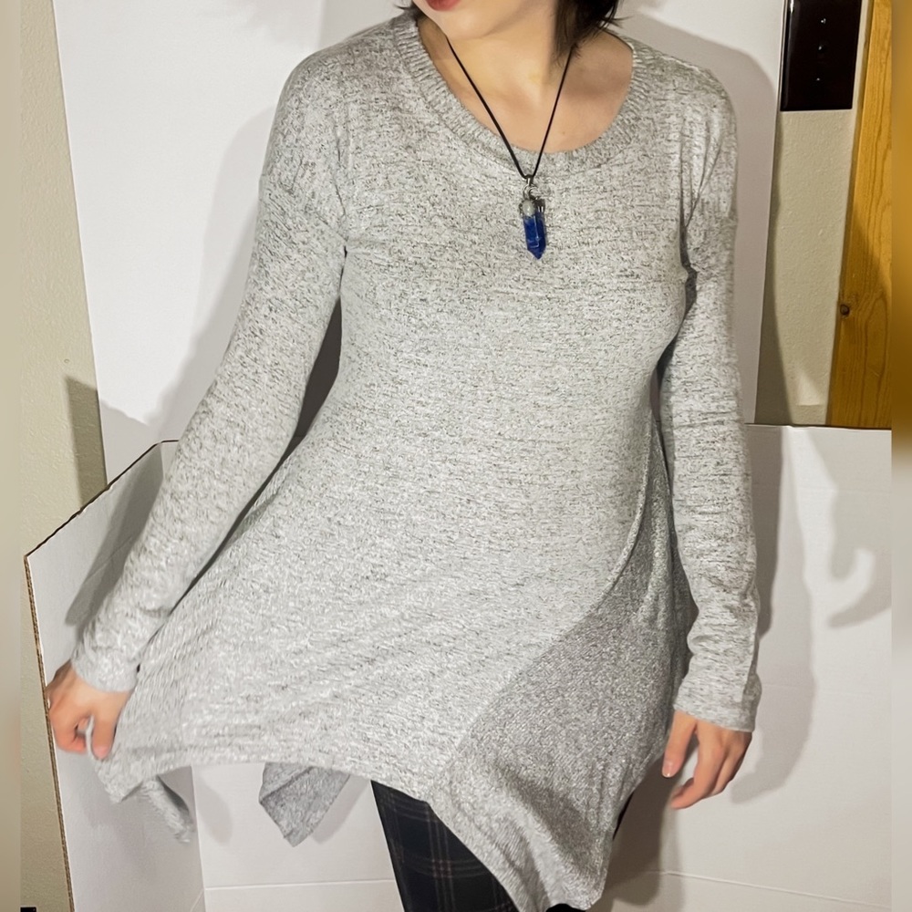 Soft triangle tunic - Picture 5 of 11